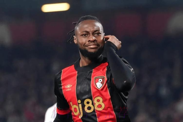 英超-帕利尼亚倒勾塞梅尼奥绝杀 热刺2-3伯恩茅斯